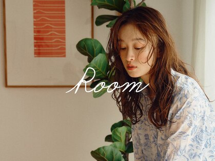 ルーム 烏丸(Room)の写真