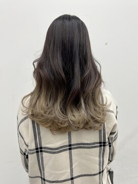 アライブ キチジョウジ(ALIVE Kichijoji) 【ALIVE吉祥寺】グレージュグラデーションカラー