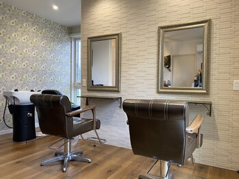 フェリーチェフォーヘアー(Felice for Hair)の写真/2席のみのプライベート空間で贅沢なサロンタイムをお過ごしください♪初めての方にも◎【山の田南町】