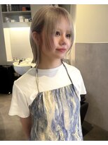 ニコフクオカヘアーメイク(NIKO Fukuoka Hair Make)&nbsp;レイヤーボブ/ホワイトベージュ/パツっとボブ