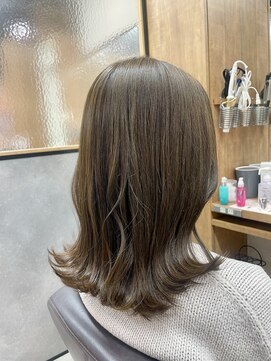 カイノ なんばエキカン店(KAINO) 柔らかさ引き立つベージュカラー♪