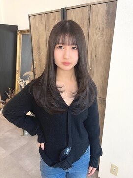 ミョンシル 【myonsil 松本】レイヤーカット/艶カラー