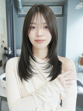 オルセン(OLSEN) ハイレイヤー/オリーブグレージュ/ミディアム/顔周り/20代