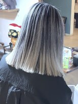 ブレイズヘアー(BLAZEhair) 【ハイトーン限定】ホワイトバレイヤージュ×ブリーチ2回