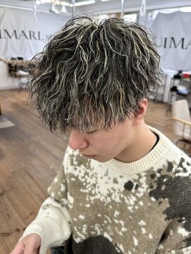 ユイマァルスロウ 岡山(YUIMARLSLOW) 岡山メンズサロン20代30代40代ハイライト波巻きパーマ