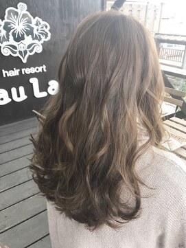 ラウラウヘアーリゾート(Lau Lau hair resort) 透明感アッシュベージュ♪