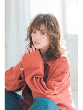 ロダット 横浜(LODAT by little) パーマで作るフェミニン セミロング【LODAT横浜】