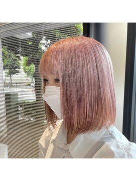 リノショアーズ 日本大通り店(RINOSHORES) 切りっぱなしボブミニボブシアーピンクハイトーンブリーチmaaya