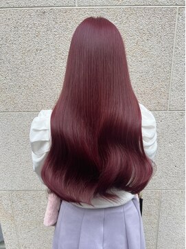 アロ 大阪梅田(alo) レッドカラー《大阪梅田駅》