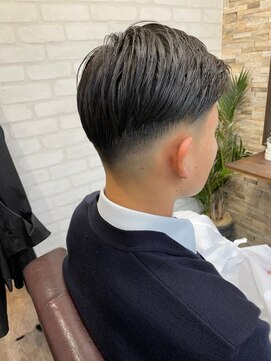 ハサミバイアトリエナガノ 千葉(8sami by atelier nagano) MEN’SHAIR ウルフ アッシュブラックカルマパーマベリーショート