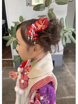ヘアーメイク リーティ ウメガオカ(HAIR MAKE REATY UMEGAOKA) 3歳児さんの日本髪