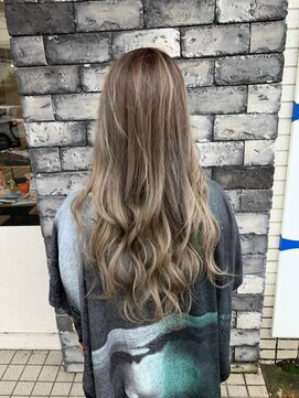 ライズ バイ レボ 柏店(RISE by REVO) インナーグレージュ/マチルダボブ/前髪/ピンクベージュ/柏