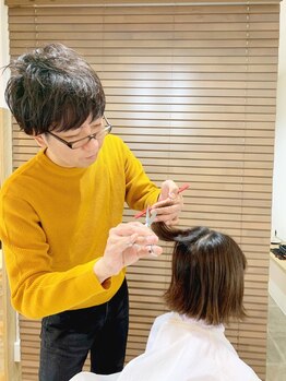 サンバスウィズ(Sunbath with)の写真/《半個室完備》一人ひとりのライフスタイルに合ったスタイルをご提案☆髪のお悩みやご相談もお任せ♪