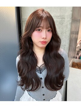 ロンド レア 天神大名店(Lond Le’a) 小顔に見せるヘア/ワンレン/ボブウルフ/ネビージュ/黒髪カタログ