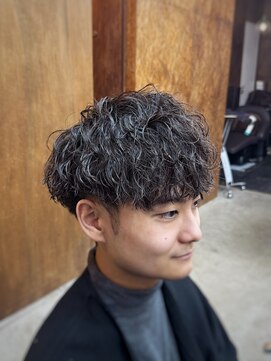 ロルド シェリ(Rold Cheri) 【山本智文】波巻きパーマメンズマッシュ