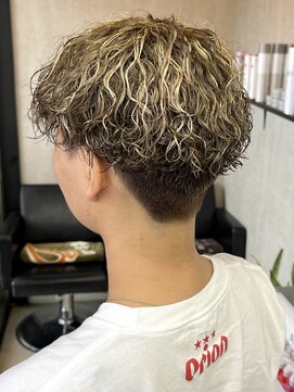 トリコ(ToricO) ブリーチパーマ/スパイラルパーマ/メッシュ/ブリーチデザイン