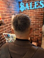 バレス 田町(BALES)&nbsp;フェザーアップスキンフェードスタイル