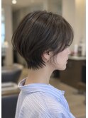 横顔美人大人ショート/アッシュベージュ？/30代/40代/50代