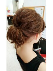 結婚式partyヘアアレンジ