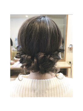 キキ 美容室(KIKI) パーティヘアアレンジ★