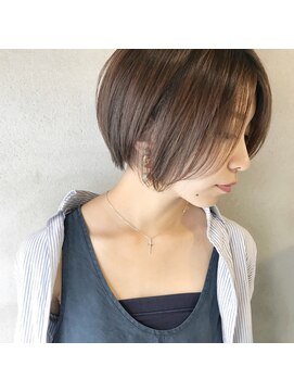 ミント(mint) 丸みショートで女性らしいシルエットに！