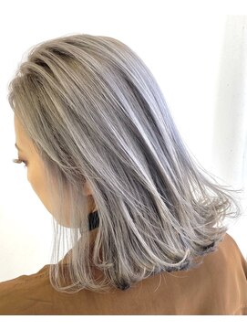 シエラ 心斎橋(CIERA.) CIERA.シルバーash