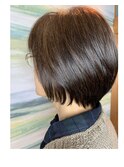 ショートレイヤードボブ