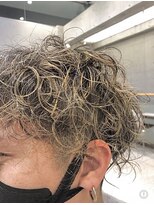 ヘアールーム プリズム(Hair room Prism) ハイライト/パーマ