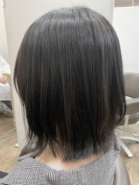 アルターリール(aL ter Rire) レイヤーボブ/外ハネ/福原遼華