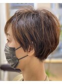 大人女子の可愛いくてかっこいいマッシュボブ
