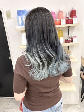 ジゼル(gisele) (稲毛)ブルーグラデーション