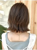 【赤みなし】グレージュカラーと外ハネレイヤーボブ