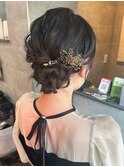 ヘアアレンジセットミディアムアップスタイルローシニヨン低め