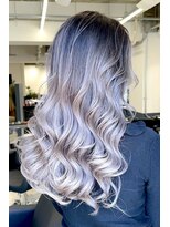 シエラ 堀江(CIERA.)&nbsp;クラゲヘア前下がりボブミルクティーグレージュバレイヤージュ