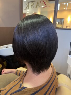 エルアスク 大人可愛いヘルシーショートスタイル30代40代50代ボブ