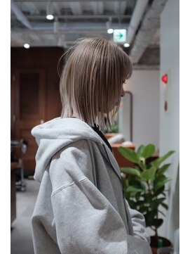 オーパスバイアンブルリュクス 池袋(Opus by ambleluxe) くびれボブ/レイヤーカット/顔周りレイヤー