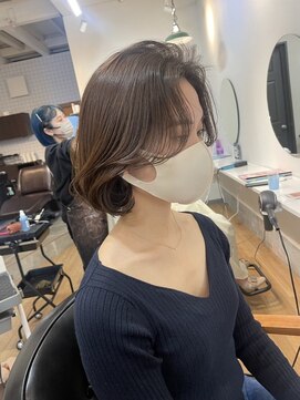 ラック(LUCK) イルミナカラー/船橋/くすみベージュ/細めハイライト