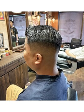 ジョイボックス 東三国店(JOYBOX) パートスキンフェード