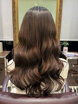 アメリ バイ アピッシュ(Amelie by apish) コテ巻き風パーマ韓国風パーマロングパーマ前髪パーマ