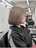 ボブ/ミルクティーカラー/ブリーチ/新宿/丸山