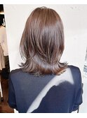 小顔イメチェン、ブルーグレージュカラーくびれレイヤーボブ