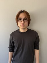 ココンプリュス アンド モナ(COCON+&MONA+) 小浦 悠磨