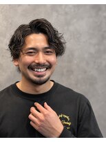 フジヤマバーバーショップ アジト(FUJIYAMA BARBER SHOP ajito)&nbsp;大人センターパート×ニュアンスパーマ 明石/西明石/大久保