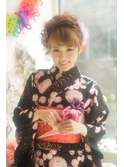 浴衣に派手に可愛いアップスタイル