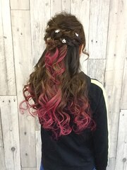 結婚式やパーティー イベントのヘアセットはムーンにどうぞ！