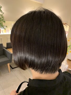 美容室 アイディー i-dee ショートボブ