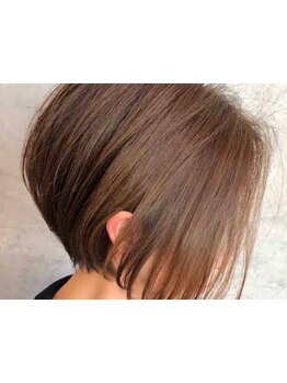 【宇都宮/下栗】カット+シャンプー+ブロー￥3500。お手頃価格なのに高クオリティ。賢くキレイを楽しんで。