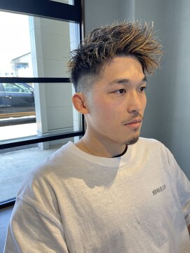 イリヘアー(ili hair) ハイライトショート