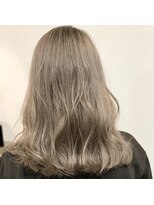 オズギュルヘア(Ozgur hair)&nbsp;ミルクティーベージュ