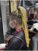 イエロー×ブロンド コーンロウブレイズ☆ ポニーテール 派手髪